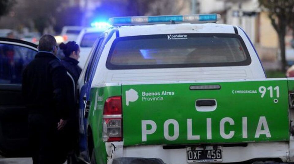 Merlo: policía se resiste a un asalto y mata a un motochorro