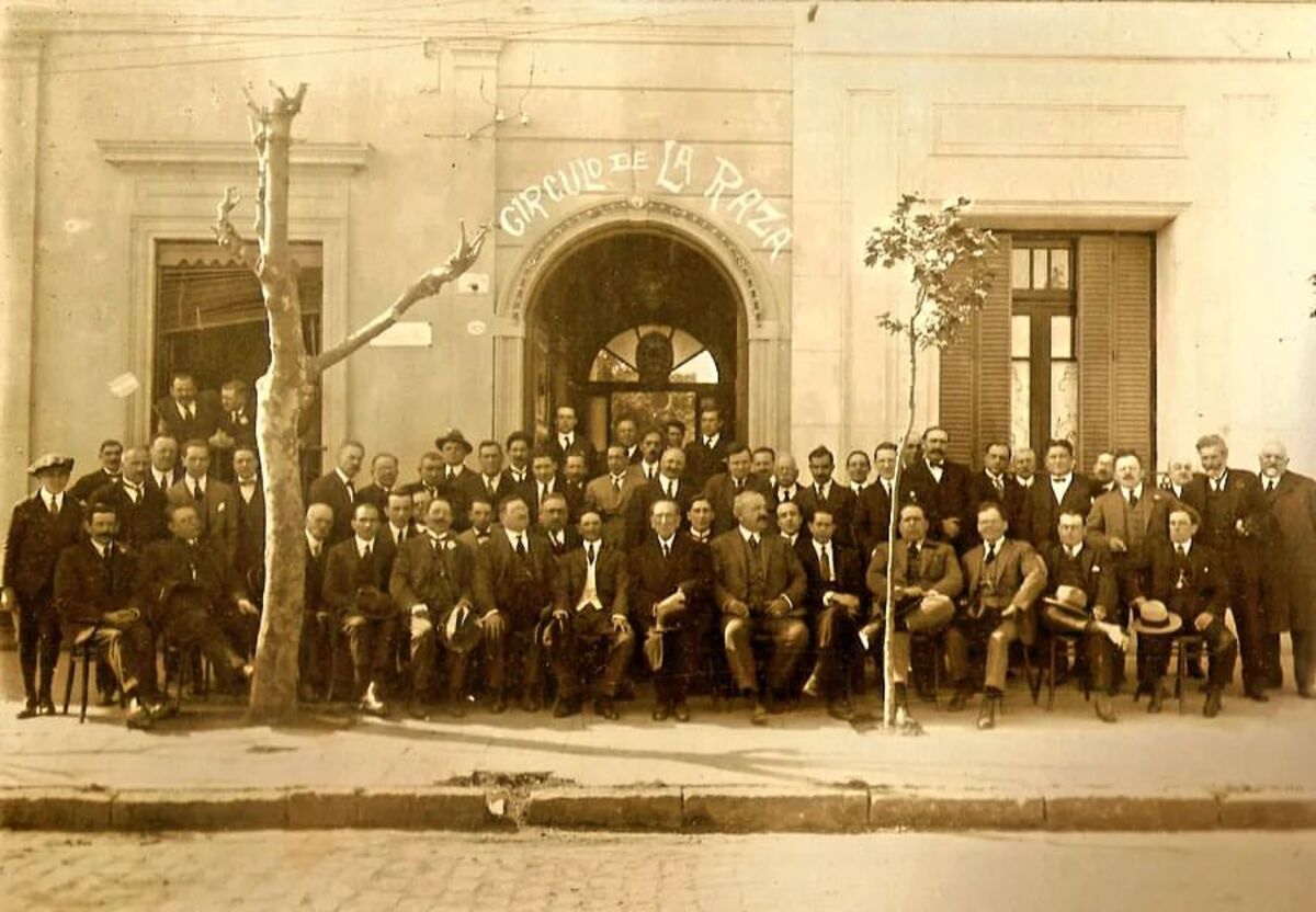El Círculo de la Raza, la historia de un emblema en Morón