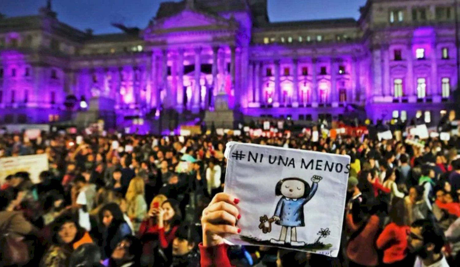 Movilización a Congreso por el #NiUnaMenos