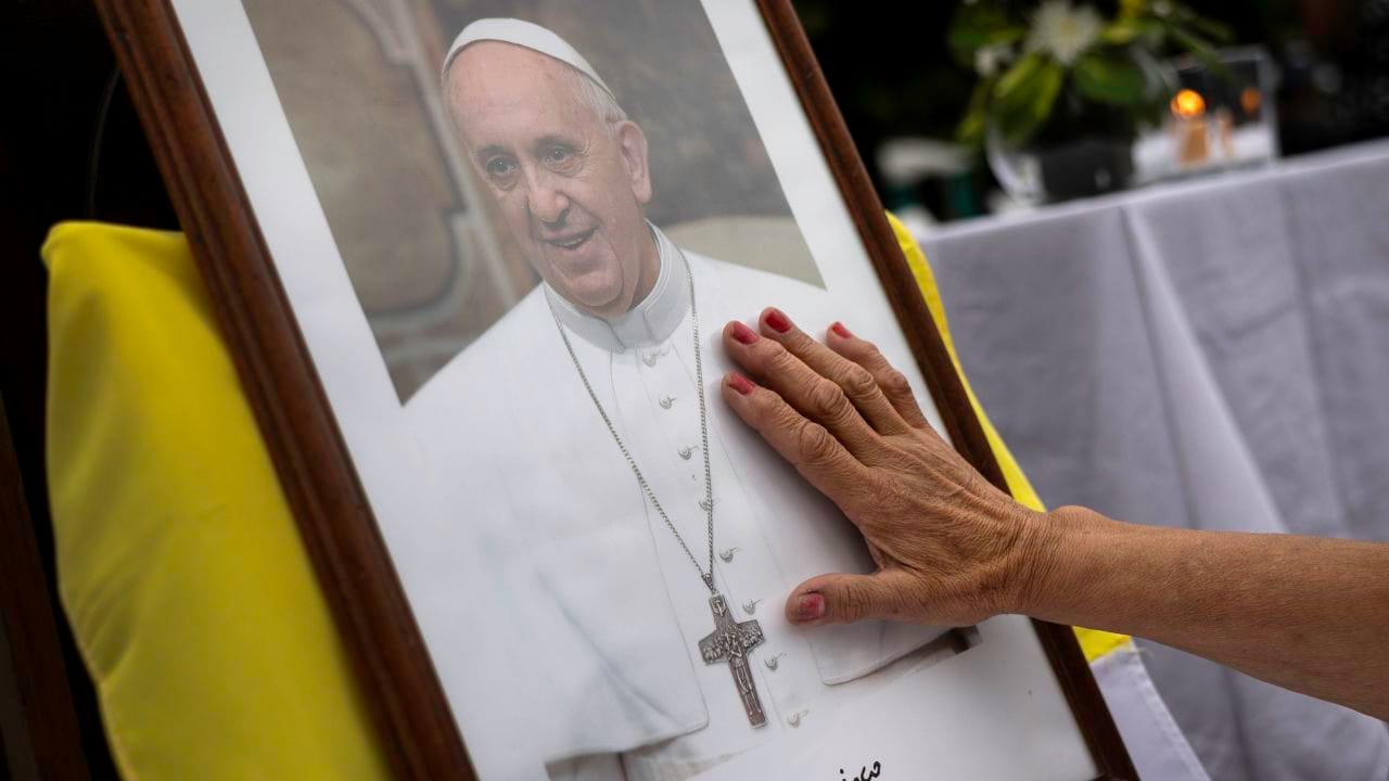 El adiós de Morón al Papa Francisco: Las misas y despidos en el distrito