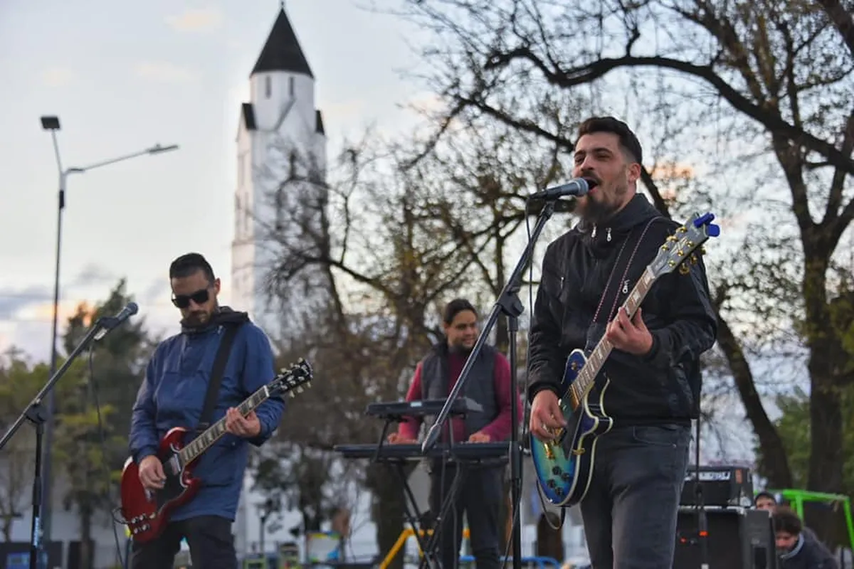 Este fin de semana se realiza el Festival Iturock en la Plaza San Martín