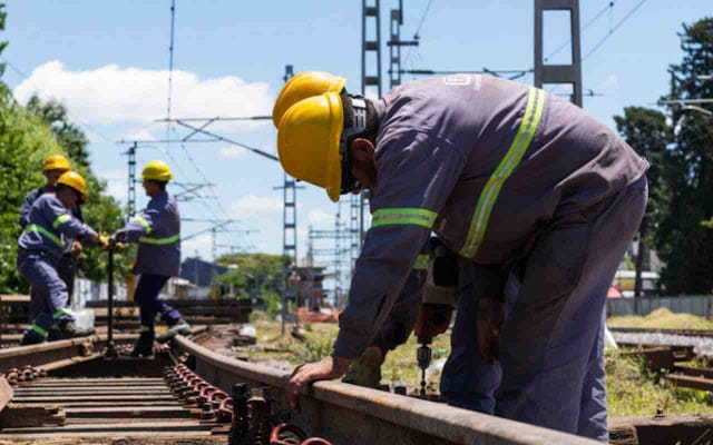 Continúan las obras en Morón: ¿Hasta cuándo permanecerá cerrado el paso a nivel Belgrano?