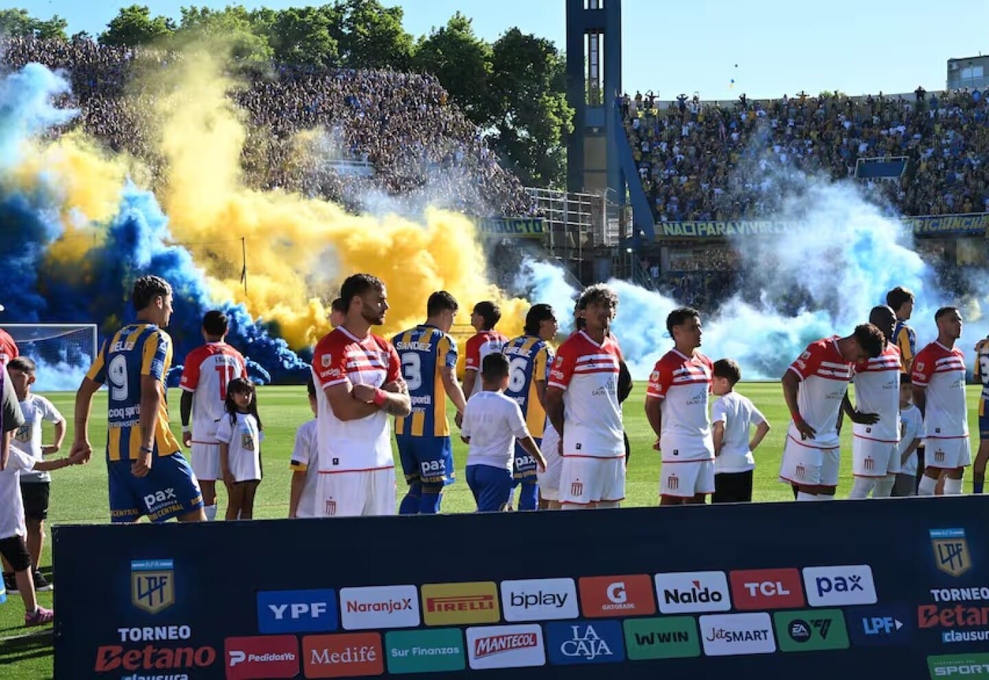 Estudiantes fue sancionado por la AFA por el “espaldazo”