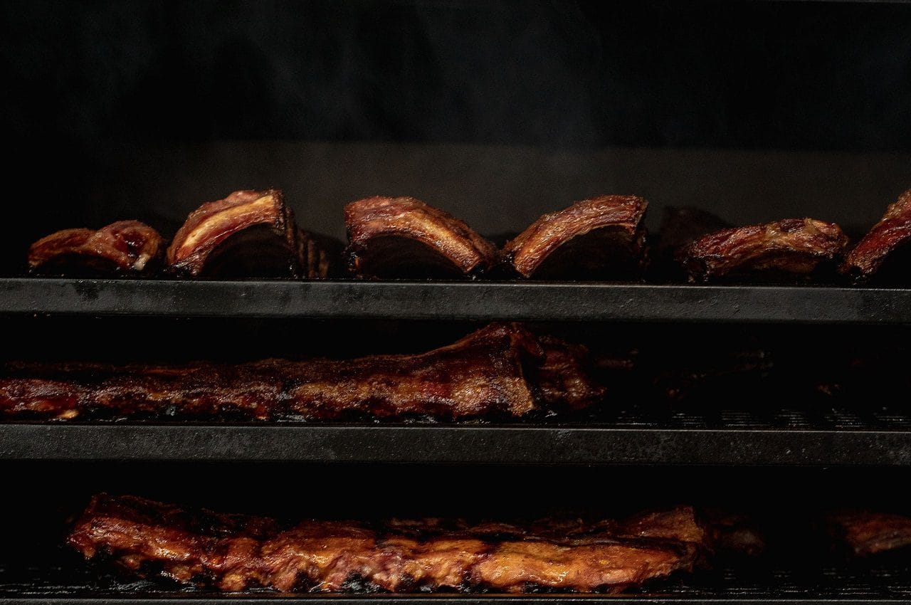 La Casa del Ahumador, el proyecto de carnes ahumadas que es furor en Ituzaingó