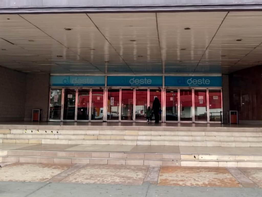 Haedo: Cómo avanza la renovación total del histórico "Showcenter"