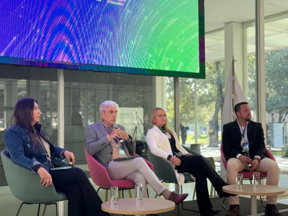 Orgullo moronense: La Universidad de Morón participó del IFE Conference en México