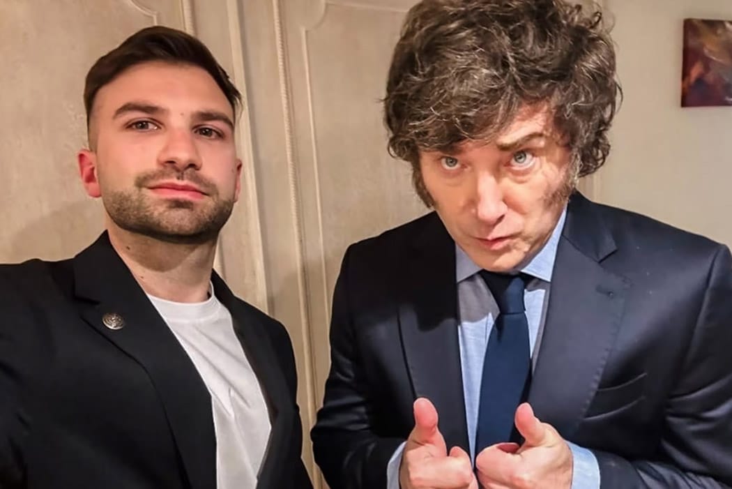 Descubrieron que Novelli le pagaba a Javier MIlei en dólares y en efectivo