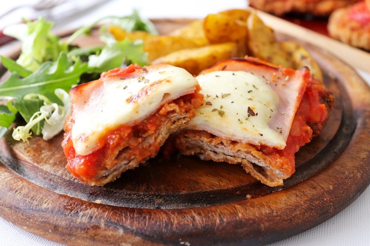 Domingo de gloria en Ituzaingó: milanesas al 50% para celebrar su día nacional