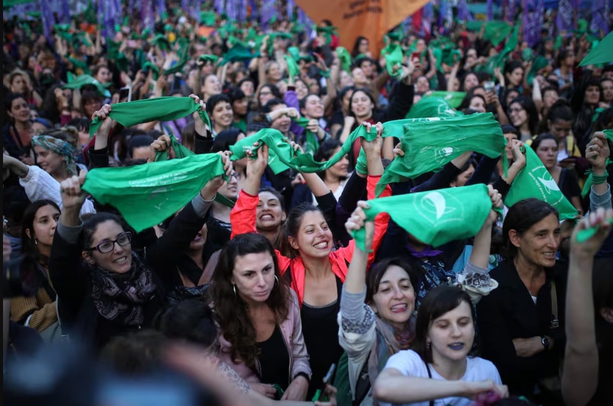 El aborto legal, un derecho en la cuerda floja