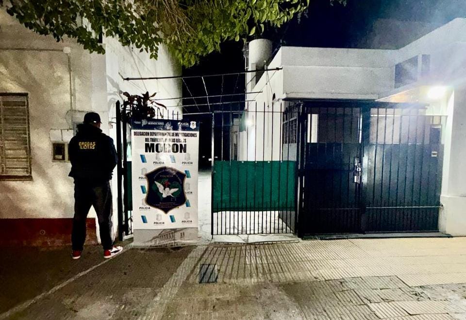 Golpe al narcomenudeo en Haedo: dos detenidos y más de 150 dosis de cocaína secuestradas