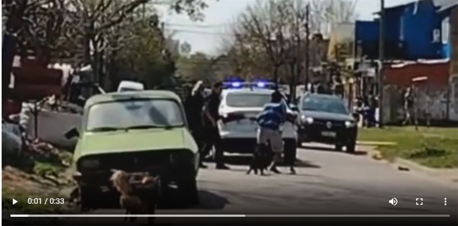 Hurlingham: se enfrentó a 2 policías y terminó herido por un escopetazo