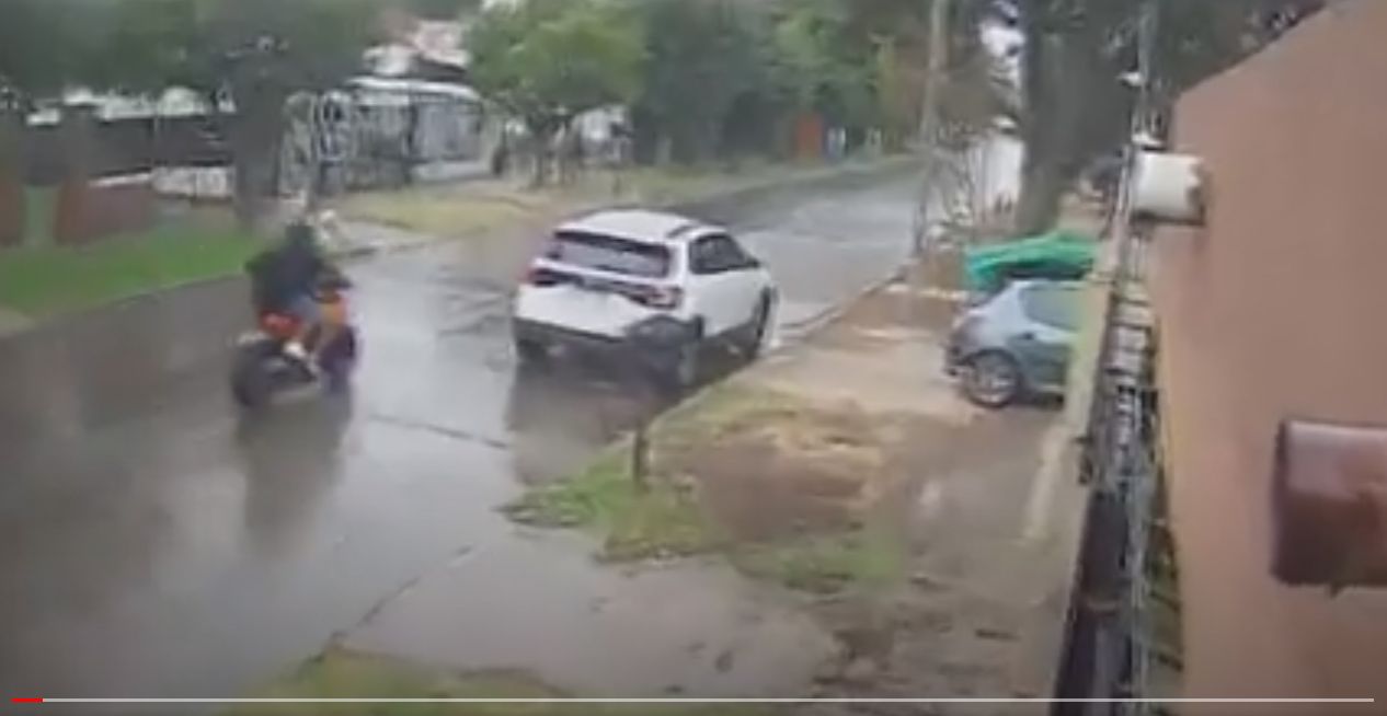 Motochorros en Barrio San Juan: vecinos se reúnen para reclamar más seguridad