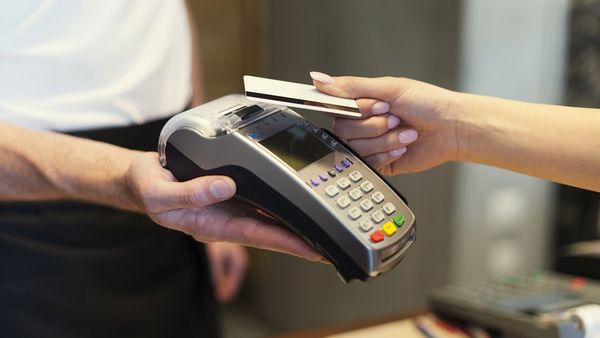 Cambios en los pagos con tarjeta de crédito y débito