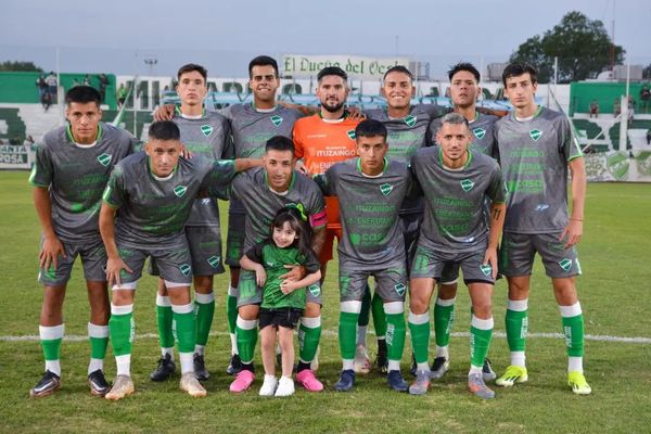 Ituzaingó perdió y se quedó sin entrenador