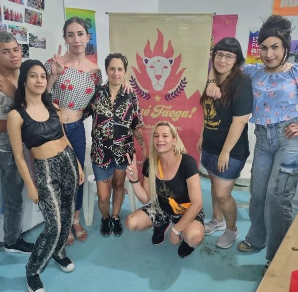 “Contar historias de Mujeres que hicieron historia”: La Cooperativa Qué Fuega lanza un taller de narración que honra a las mujeres