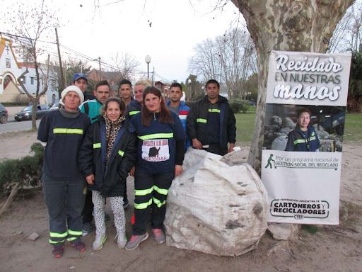 Denuncian que el gobierno nacional no pagó el Potenciar Trabajo y hay alerta