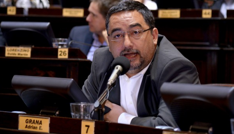 Adrián Grana se suma al gobierno de Axel KIcillof