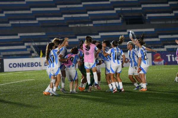 Argentina igualó ante Ecuador y clasificó al Hexagonal final