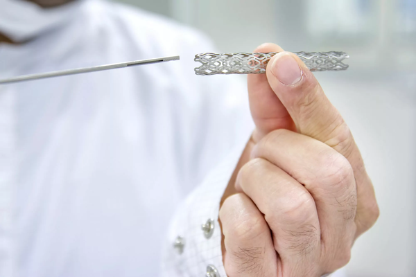 La salud en peligro: Debido al aumento del costo de los equipos, la colocación de stends y la realización de angioplastias podría verse paralizada