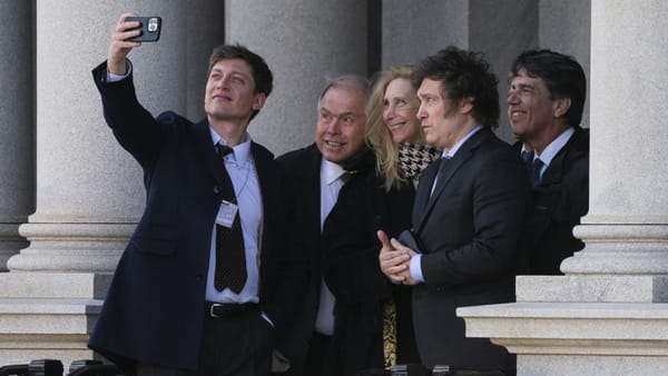 Se desploma la imagen de Javier Milei en Ituzaingó y en todo el Conurbano