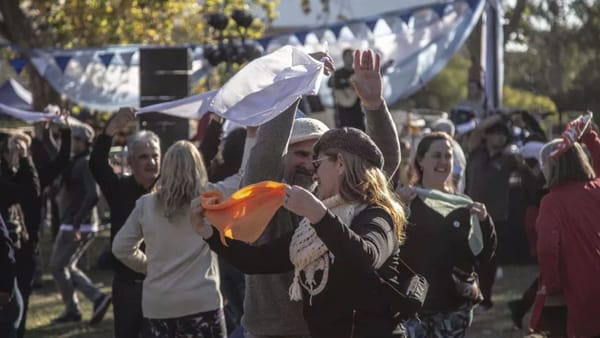 El ciclo "Peñas de Mayo" llega a Castelar