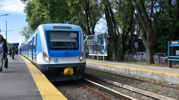 Tren Sarmiento: se extiende la reducción de servicios hasta el viernes