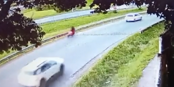 Ituzaingó: un motociclista murió tras perder el control en Acceso Oeste