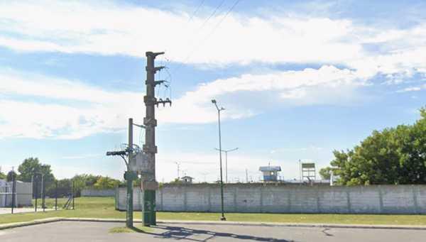 Ituzaingó: Infierno en San Alberto, un apagón masivo deja a miles de vecinos sin luz con 40 grados de térmica