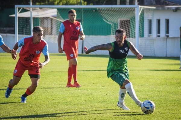 Ituzaingó cerró el amistoso de pretemporada en el Sacaan