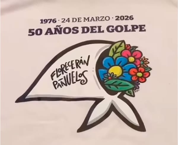 Una textil de Ituzaingó confeccionó las remeras oficiales de Abuelas de Plaza de Mayo a 50 años del golpe