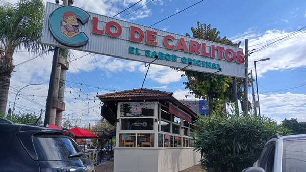 "Lo de Carlitos": cumple 25 años uno de los fundadores del corredor Santa Rosa