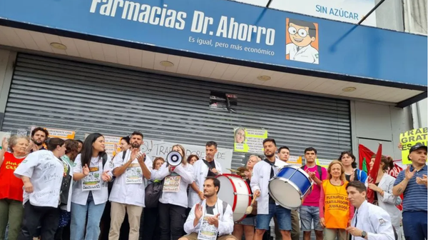 Quebró Dr. Ahorro y dejó 330 empleados en la calle sin pagarles un peso