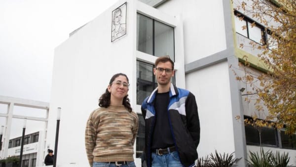 De Hurlingham a Berlin: dos becarios de la UNAHUR viajan a Alemania