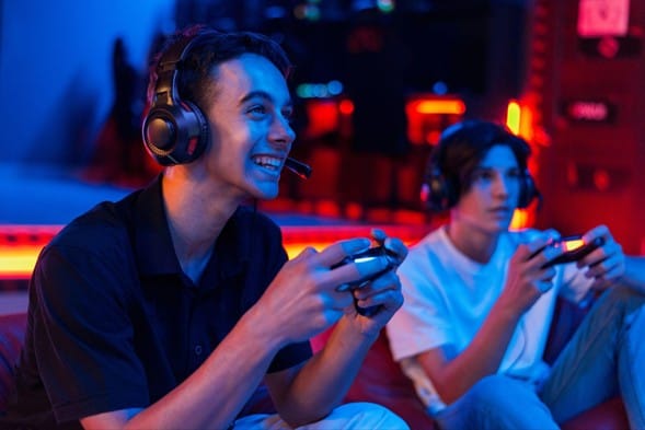 De hobby a fenómeno regional: El ascenso del gaming estratégico