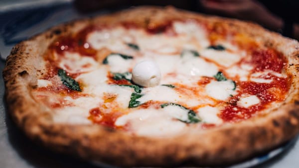Una reconocida cadena de pizzería llegó a Ituzaingó