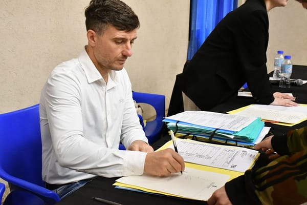 Morón: 285 familias recibieron las escrituras  de sus viviendas