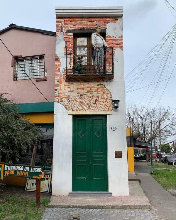 Una de las calles más emblemáticas de San Telmo tiene su reproducción en Ituzaingó