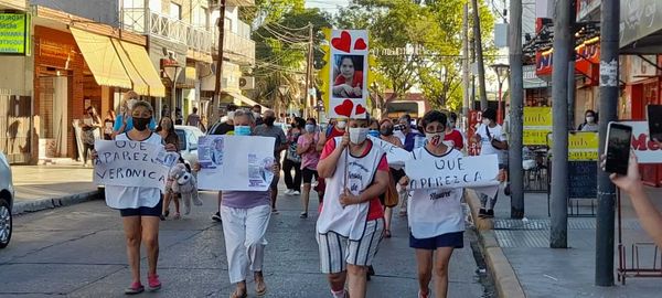 Hurlingham volvió a marchar por la aparición de Verónica García