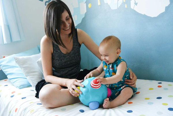 Morón: se abrió un nuevo espacio destinado a la maternidad en un jardín de infantes del municipio