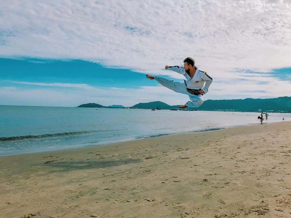 Un joven taekwondista de Castelar necesita ayuda para poder competir en Europa