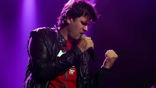 De Ciudad Jardín al mundo: Andrés Ciro Martínez, la estrella del rock que no olvida al barrio