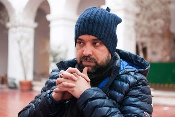 Leo Oyola incursionó en la poesía en el ciclo Ficciones Bonaerenses