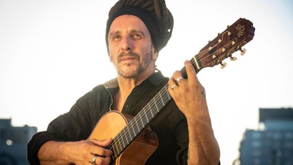 El Cóndor Sbarbati adelantó en Radio Kamikaze que se viene un nuevo disco de Bersuit Vergarabat