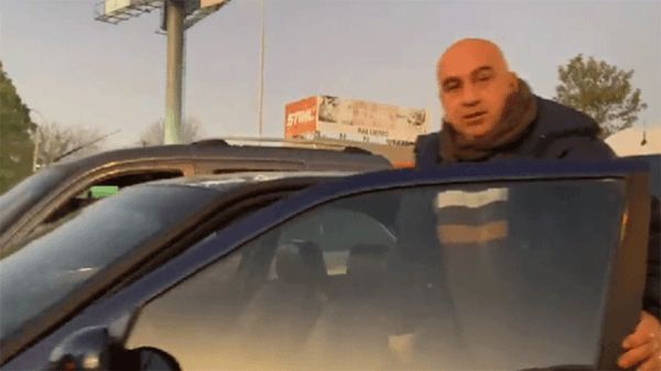 Le suspendieron la licencia al agresor de mujeres de la Autopista del Oeste