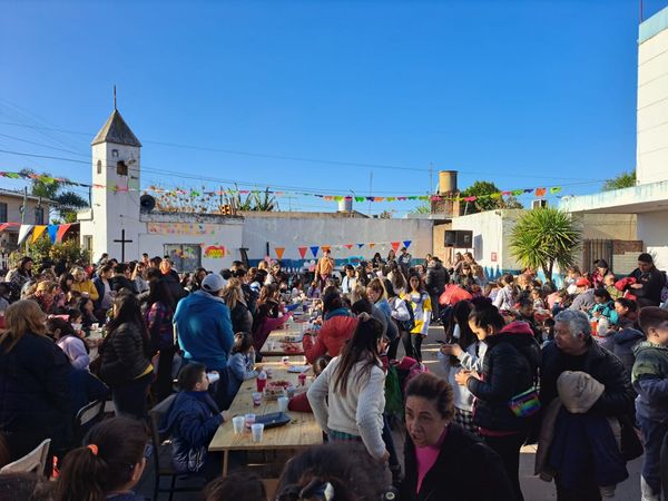 Comunidad Parroquial de Villa Tesei sorteará una rifa por Lotería Nacional para sostener sus actividades