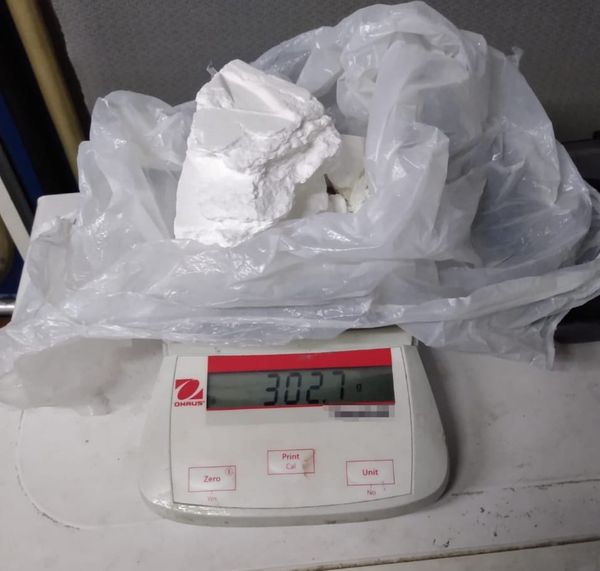 El Palomar: detienen a 2 mujeres que llevaban cocaína en una mochila