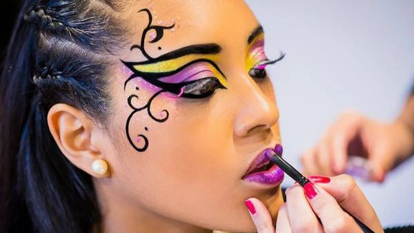 Dictarán curso de maquillaje artístico en Merlo libre y gratuito