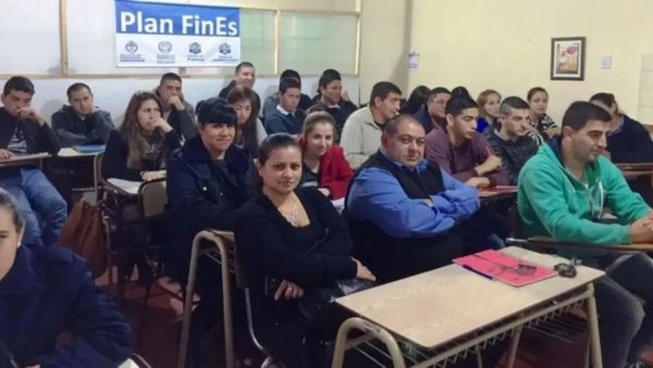 Hurlingham: Comenzó la inscripción para el Programa FinES
