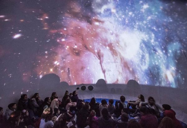 Este miércoles llega a Ituzaingó un Planetario Móvil