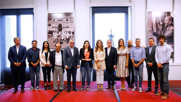 Ituzaingó, Hurlingham, Merlo y Moreno suscribieron al programa "MejorAr Tu Hogar"